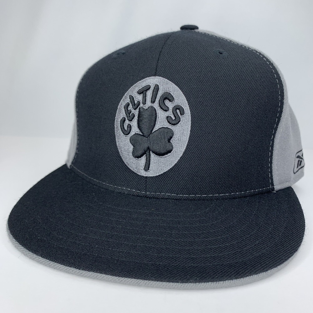Boston Celtics Hat Black Shamrock NBA Reebok Hardwood Classics 7 7/8 Fitted Cap